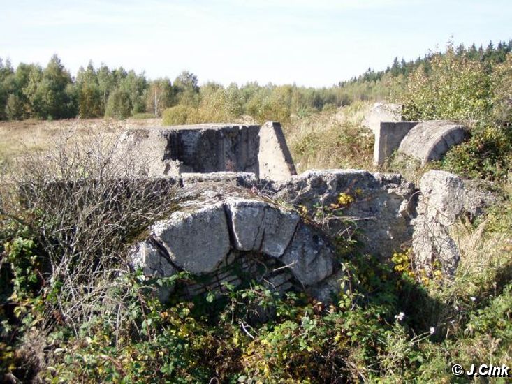 09.jpg