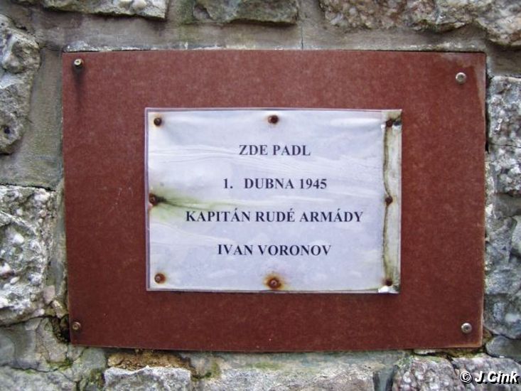 02.jpg